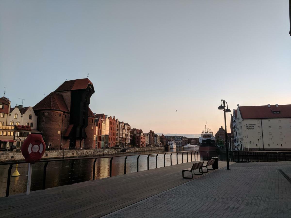 3-Rooms Apartment With Balcony By The Oldtown Gdansk Ngoại thất bức ảnh